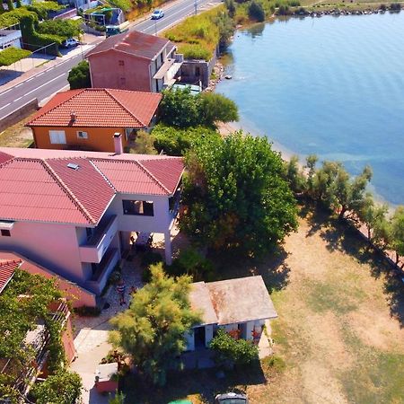 Ferienwohnung Dubravka Dinjiška Exterior foto