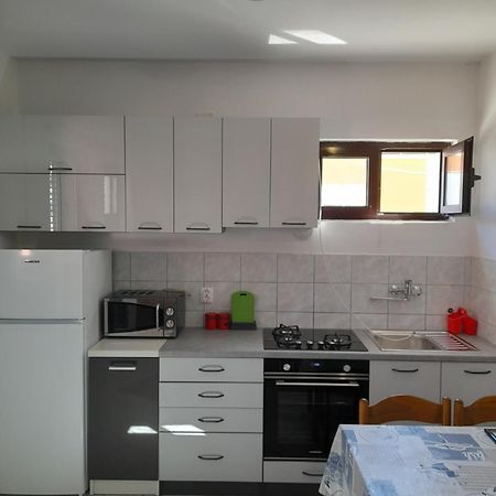 Ferienwohnung Dubravka Dinjiška Exterior foto