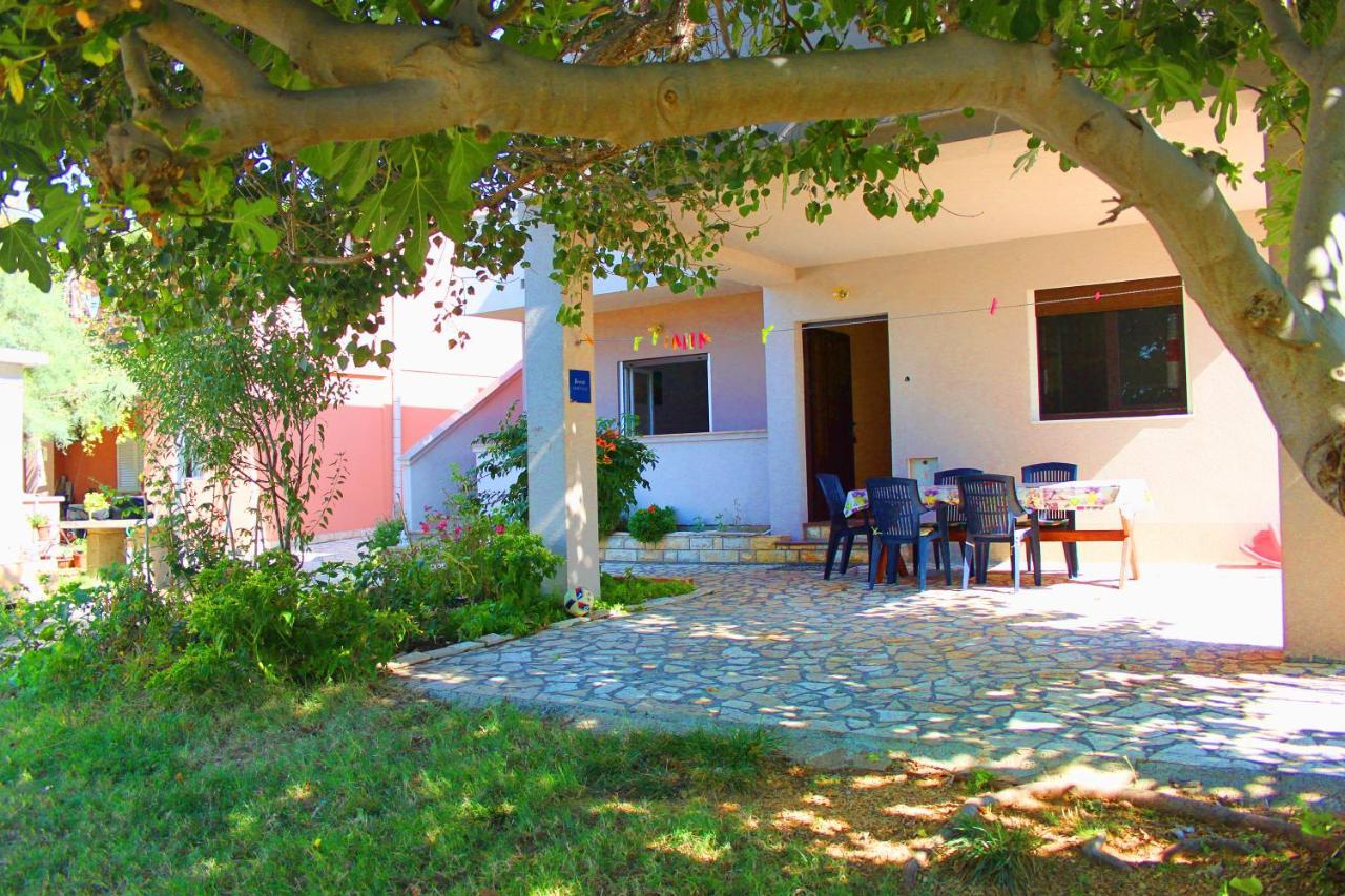 Ferienwohnung Dubravka Dinjiška Exterior foto