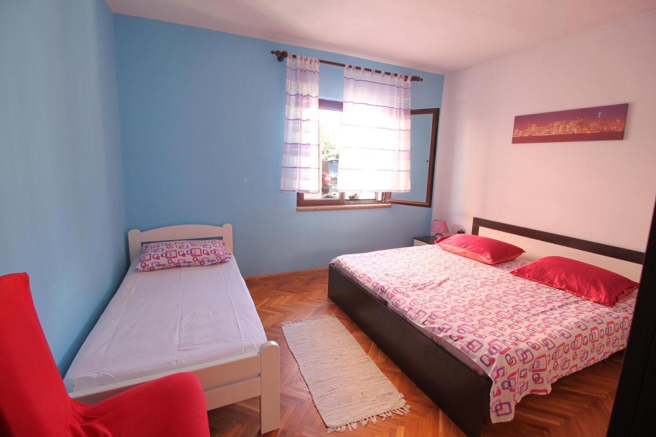 Ferienwohnung Dubravka Dinjiška Exterior foto