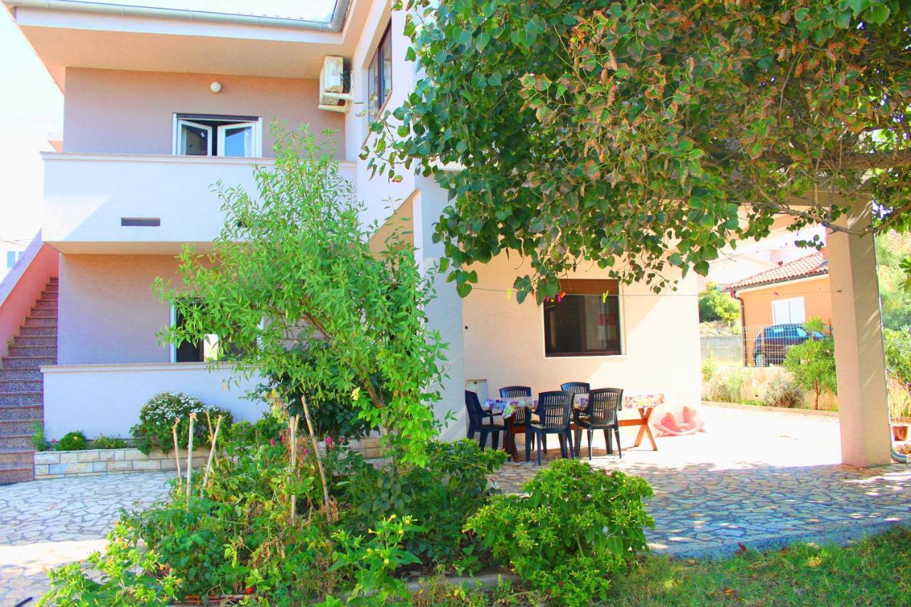 Ferienwohnung Dubravka Dinjiška Exterior foto