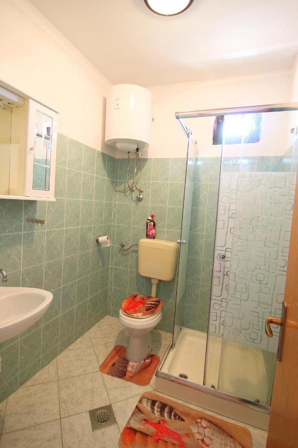 Ferienwohnung Dubravka Dinjiška Exterior foto