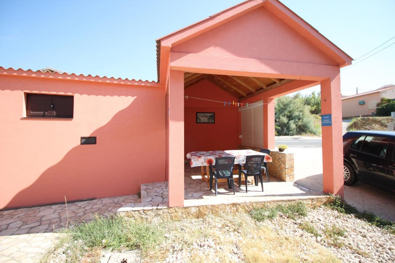 Ferienwohnung Dubravka Dinjiška Exterior foto
